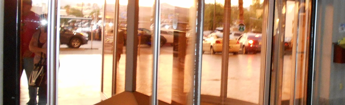 Storefront Glass Repair Cost in Lake Butler
